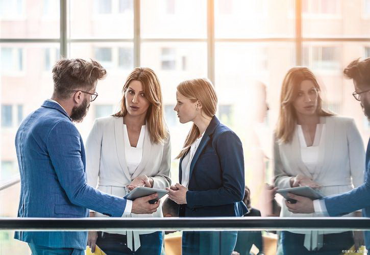 老师面试有趣自我介绍范文