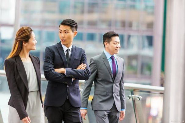 公司擅自更改劳动合同违法吗