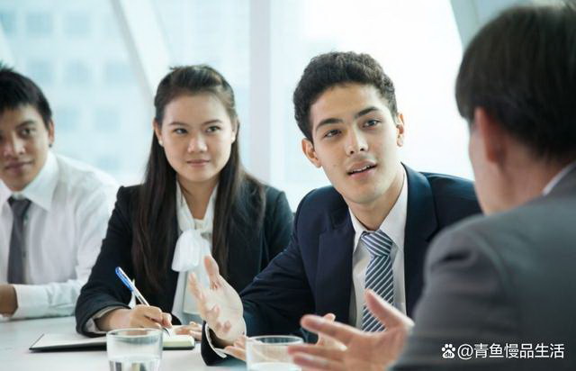 医生求职面试自我介绍