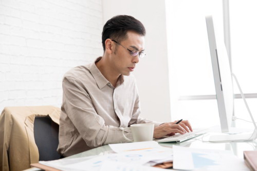 应届生求职自我介绍面试